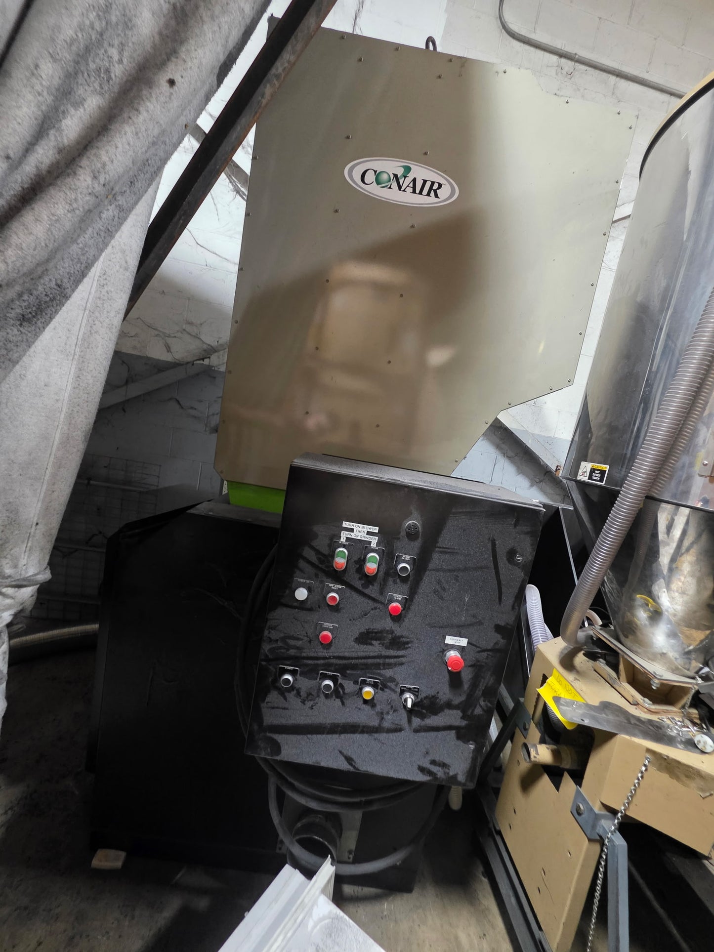 Used Conair Viper 1724 Granulator