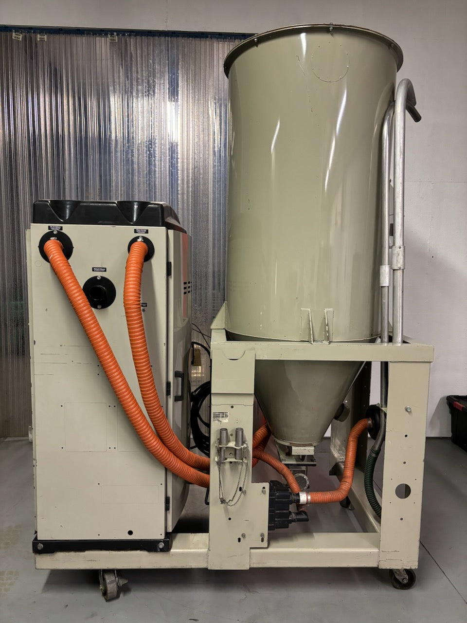ON RENTAL - Conair Dryer - 150 Lbs/Hr