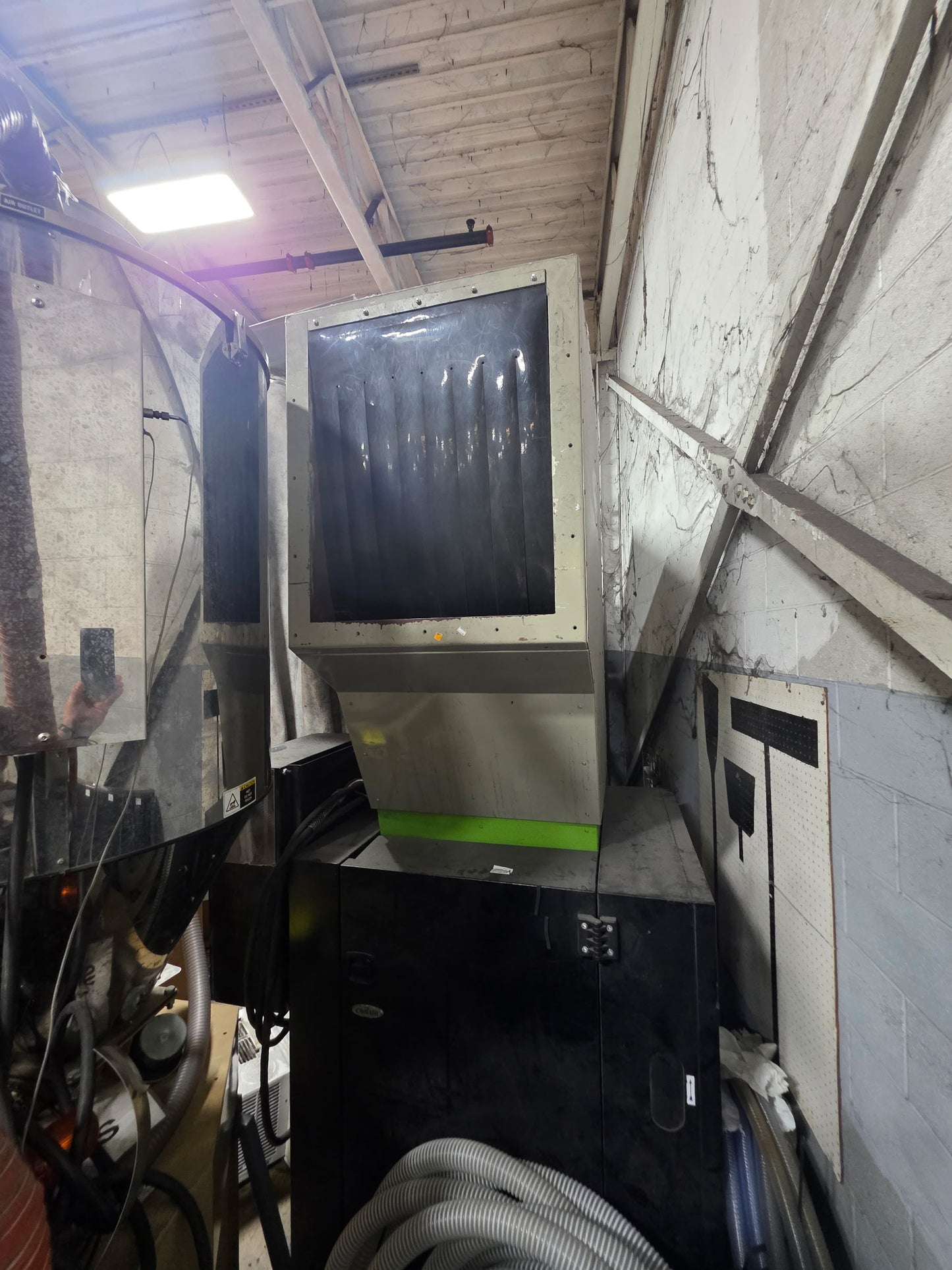 Used Conair Viper 1724 Granulator